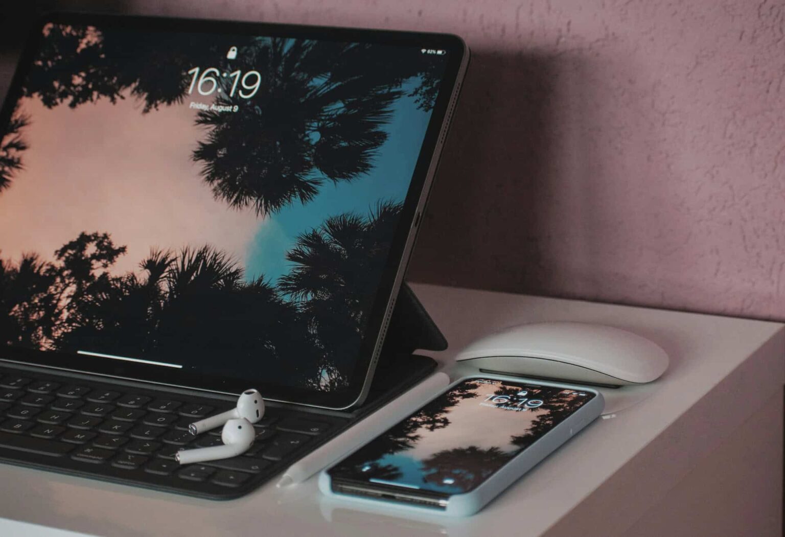 alexandar-todov-Im8ylpB8SpI-unsplash